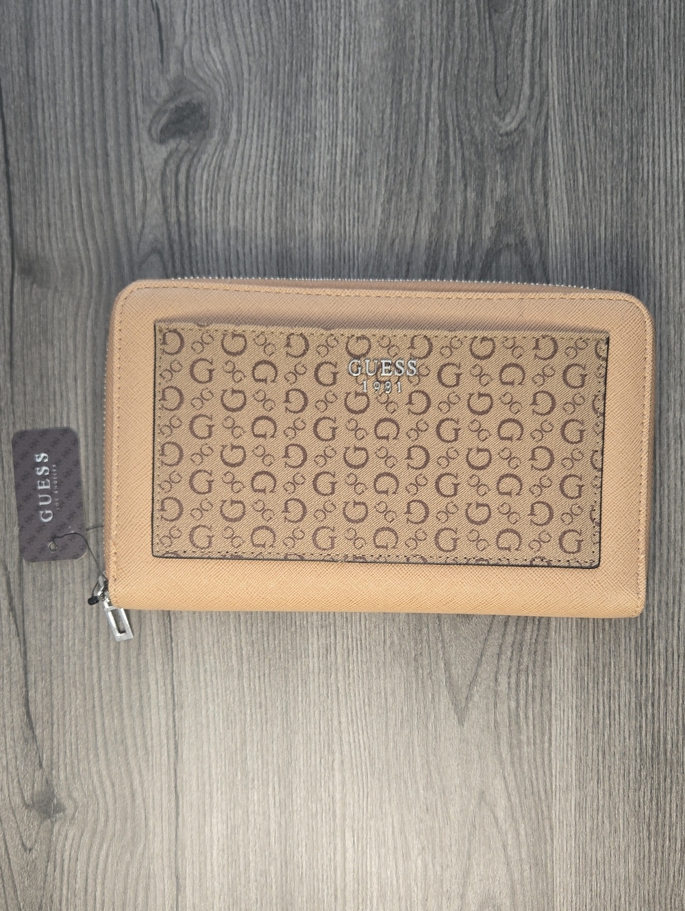 GUESS VELLUM SLG Geometric Zip-Around Wallet in Tan NWT_168